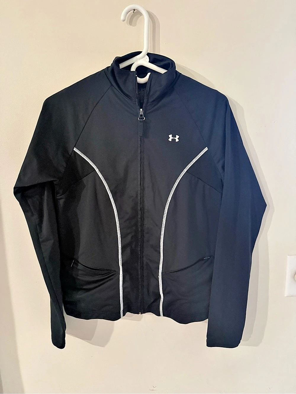 Under Armour Reflective Full-Zip Woven Jacket in Black